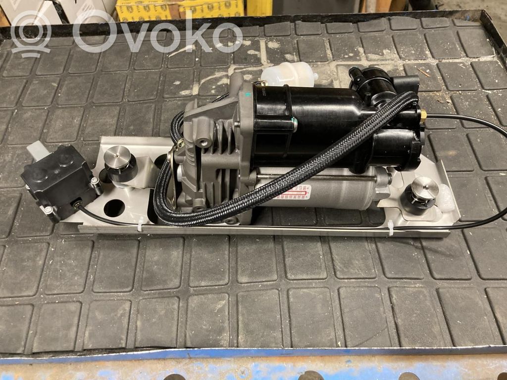 Air suspension compressor/pump   37106789937,37106793778,37206792855,SBLF123