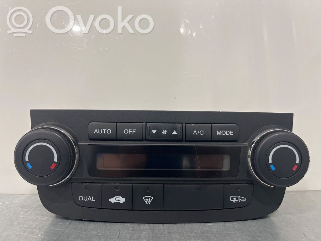 Honda CR-V Climate control/heater control trim 