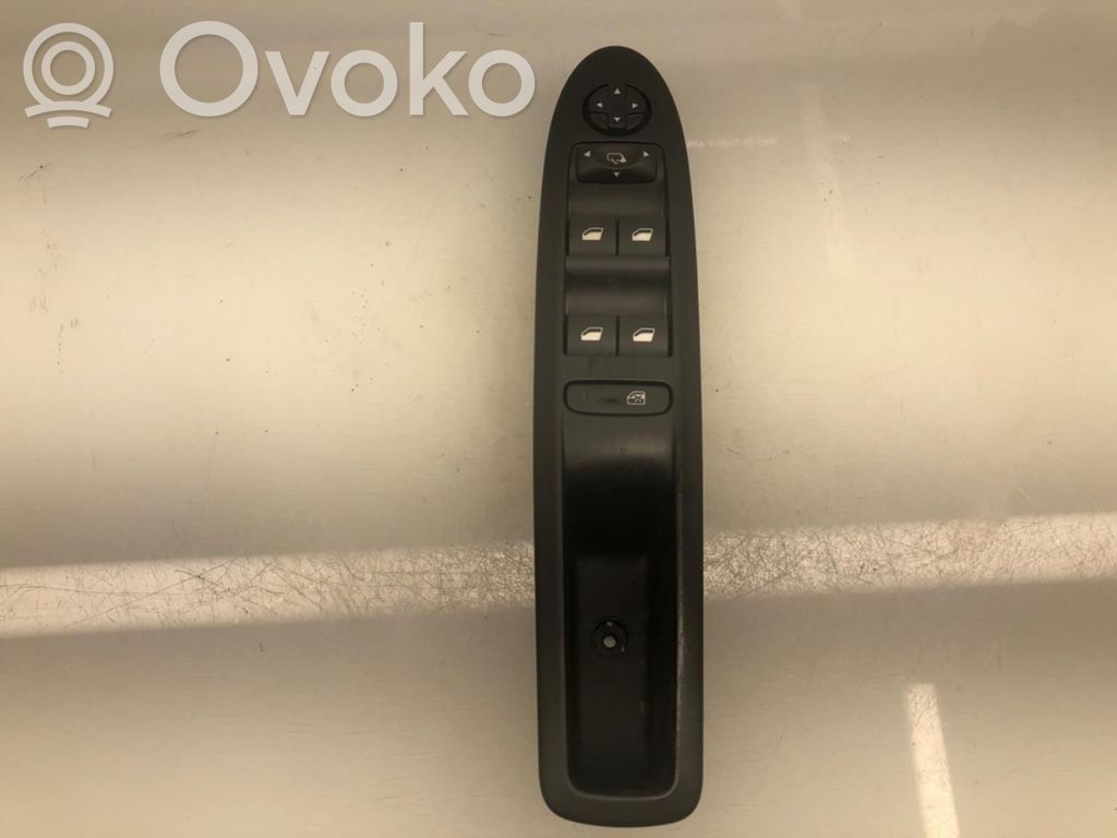 Citroen C4 II Electric window control switch 