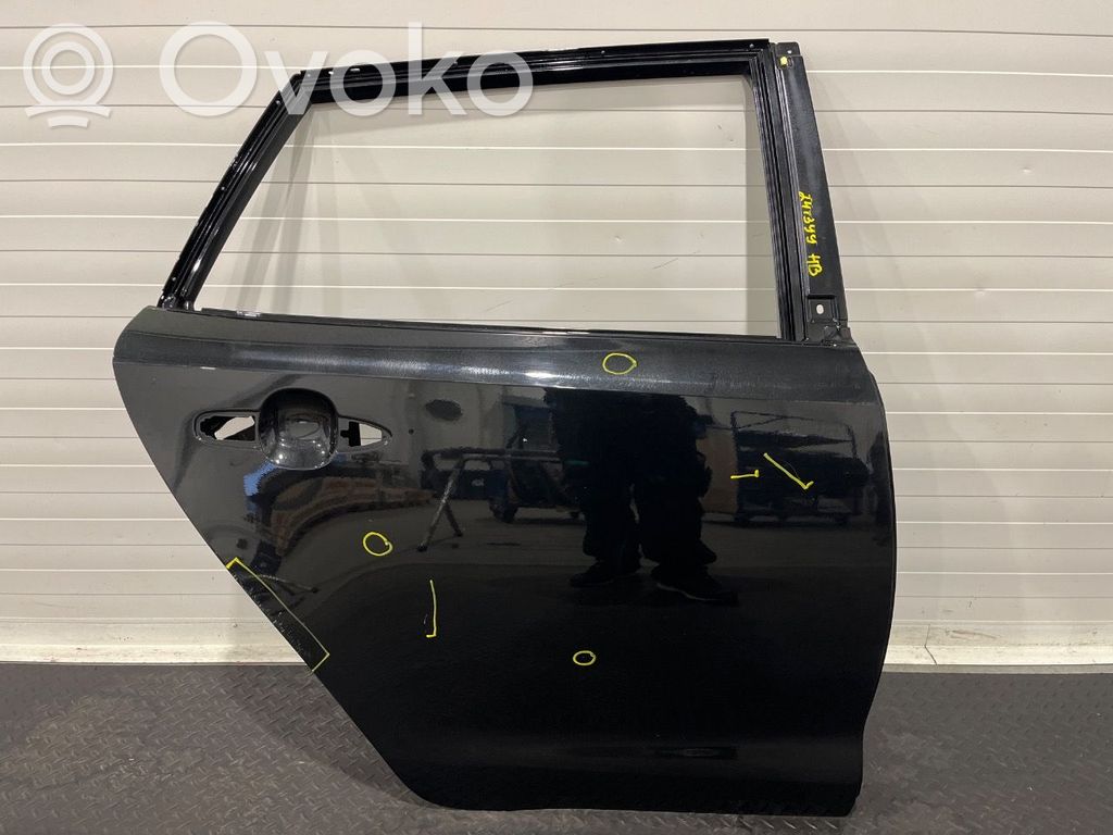 Toyota Corolla E210 E21 Galinės durys 