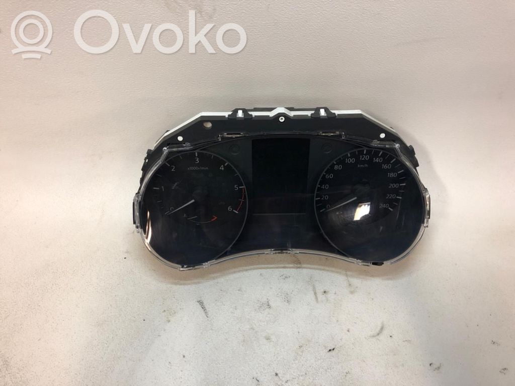 Nissan Qashqai Vitezometru (grup de instrumente) 