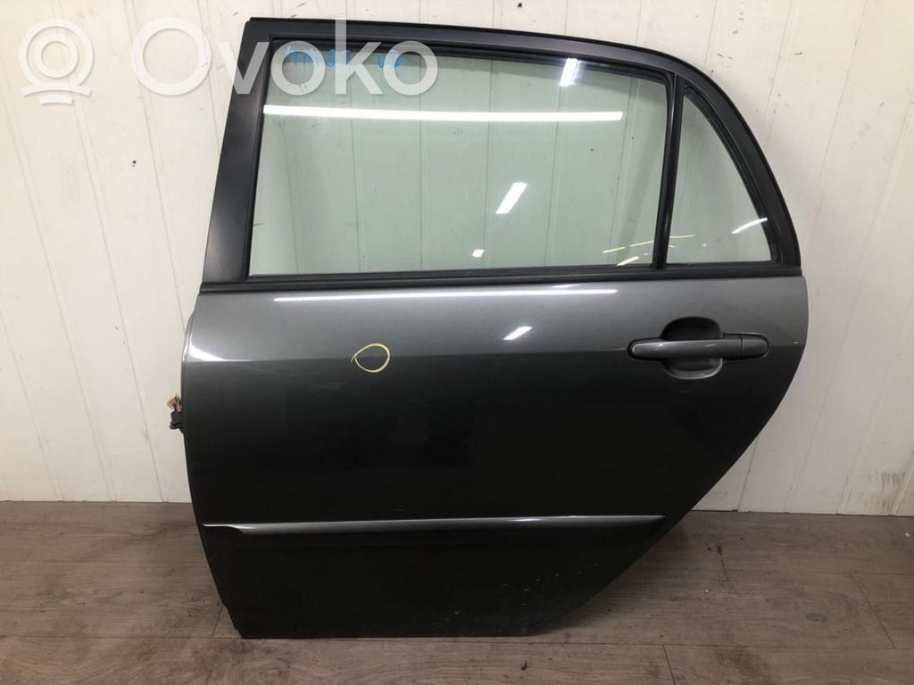 Toyota Corolla E120 E130 Galinės durys 