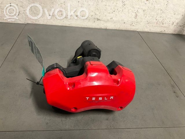 Tesla Model 3 Задний суппорт 