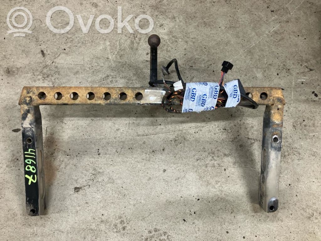 Audi A4 S4 B8 8K Hak holowniczy 