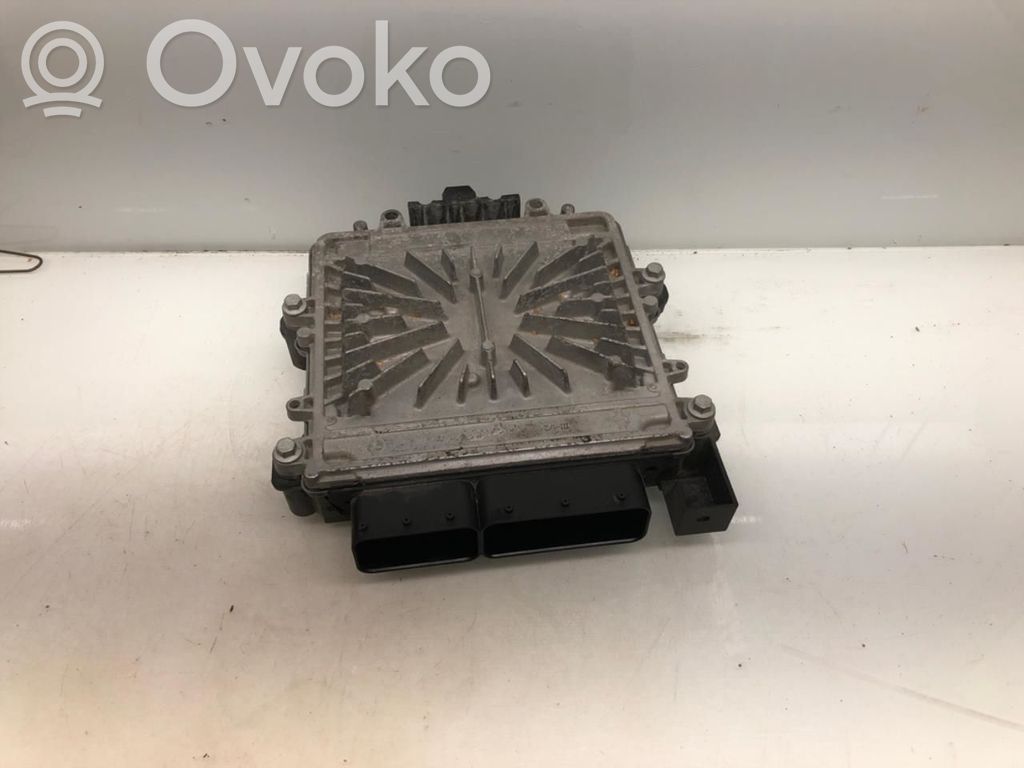 Volvo XC70 Engine control unit/module ECU 