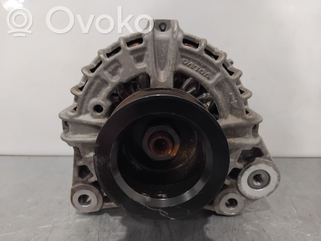 Volvo S60 Ģenerators 