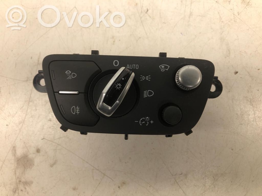 Audi Q7 4M Light switch 