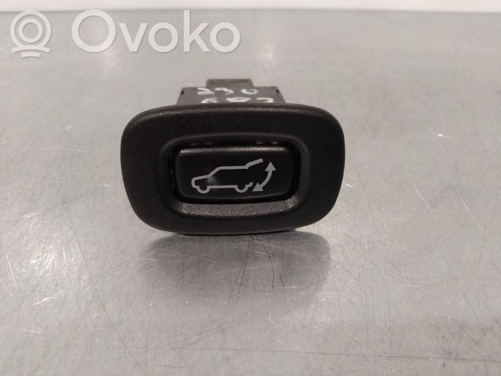 Mitsubishi Outlander Tailgate opening switch 