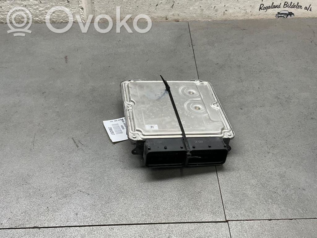 Audi A4 S4 B9 Unité de commande, module ECU de moteur 