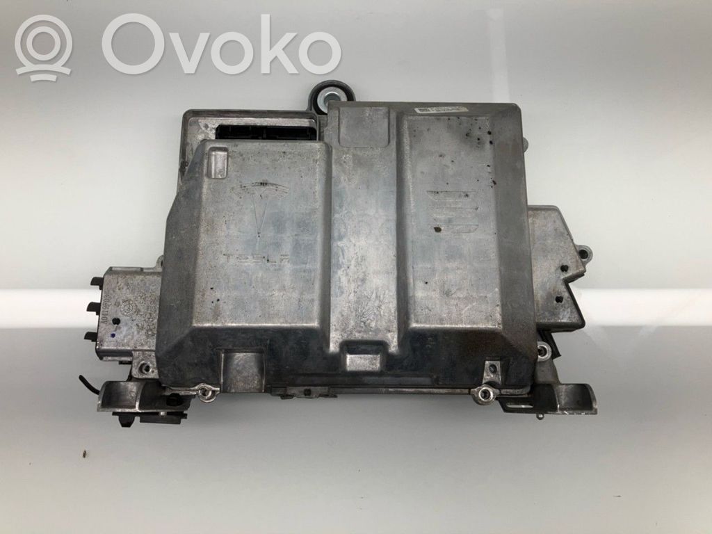 Tesla Model 3 Suspension ride height/mode switch 