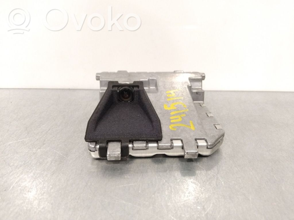 Mazda CX-5 Windshield/windscreen camera 