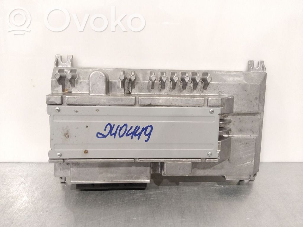 Vahvistin   81A035466B,81A035466B,81A035466B,81A035466B