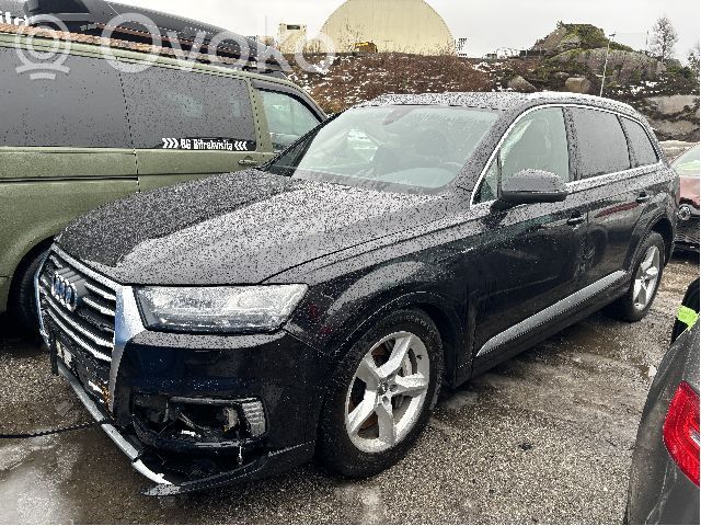 Audi Q7 4M Bastidor trasero 