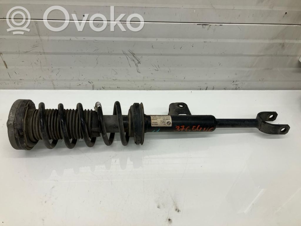 BMW 5 G30 G31 G38 Amortyzator osi przedniej ze sprężyną 