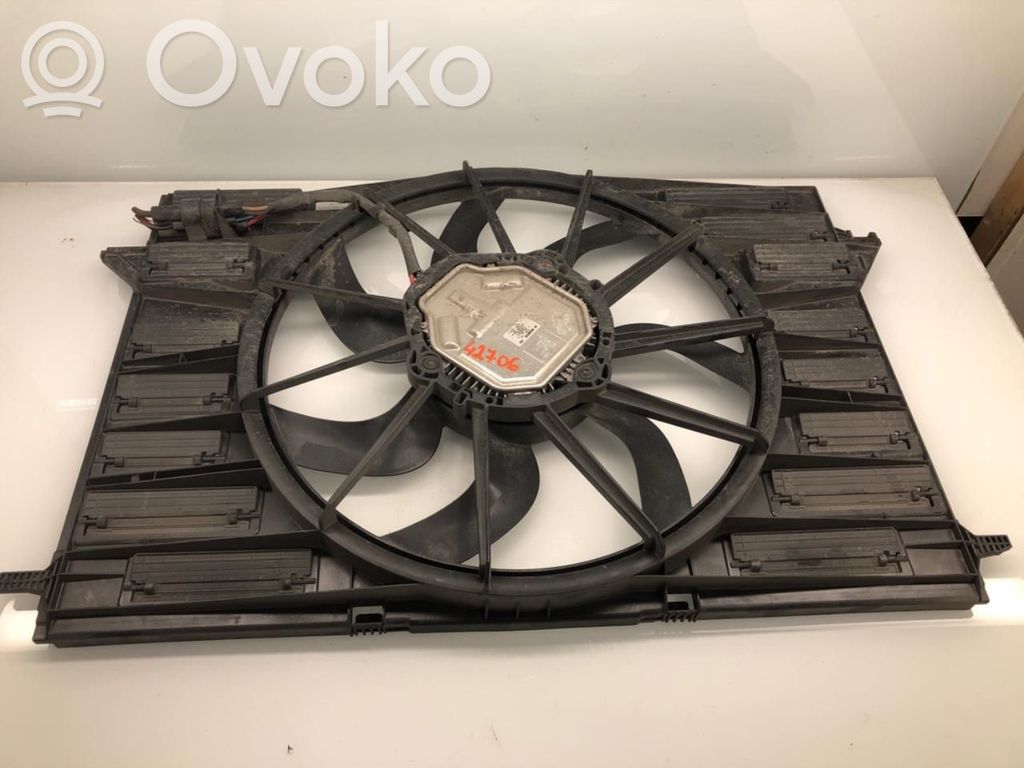 Audi e-tron Elektrinis radiatorių ventiliatorius 
