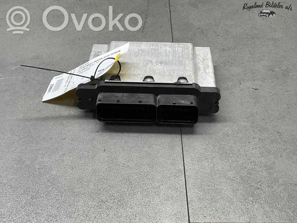 Volkswagen Polo V 6R Unité de commande, module ECU de moteur 