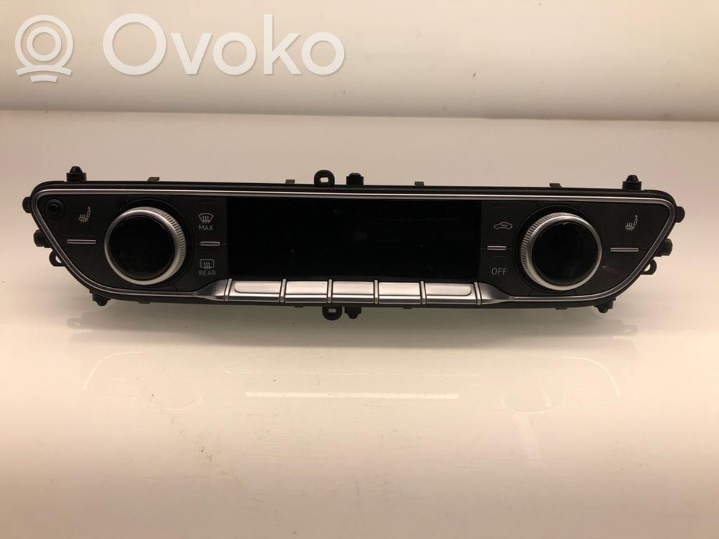 Audi A5 Climate control/heater control trim 