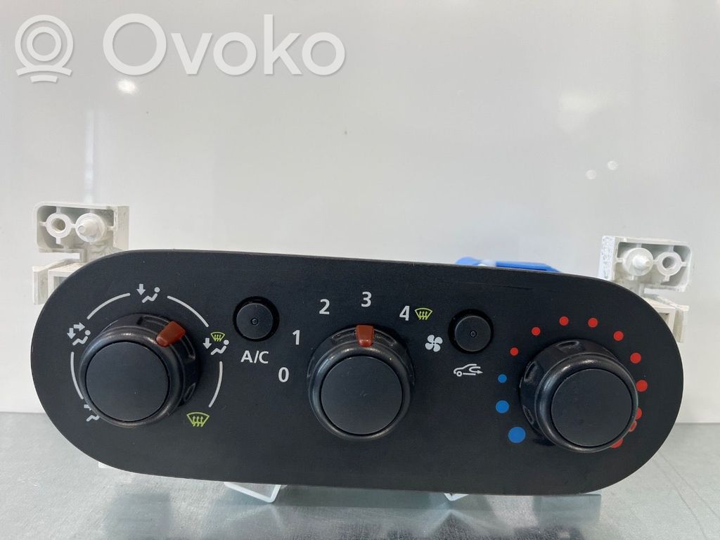 Opel Vivaro Climate control/heater control trim 