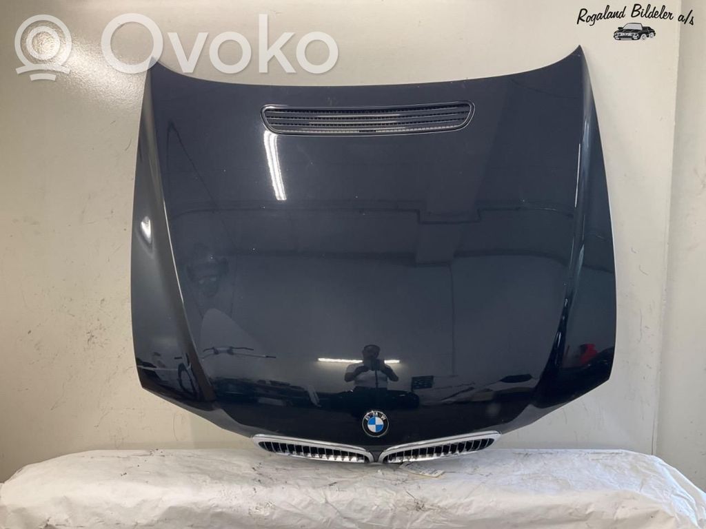 BMW 7 E65 E66 Dzinēja pārsegs (vāks) 