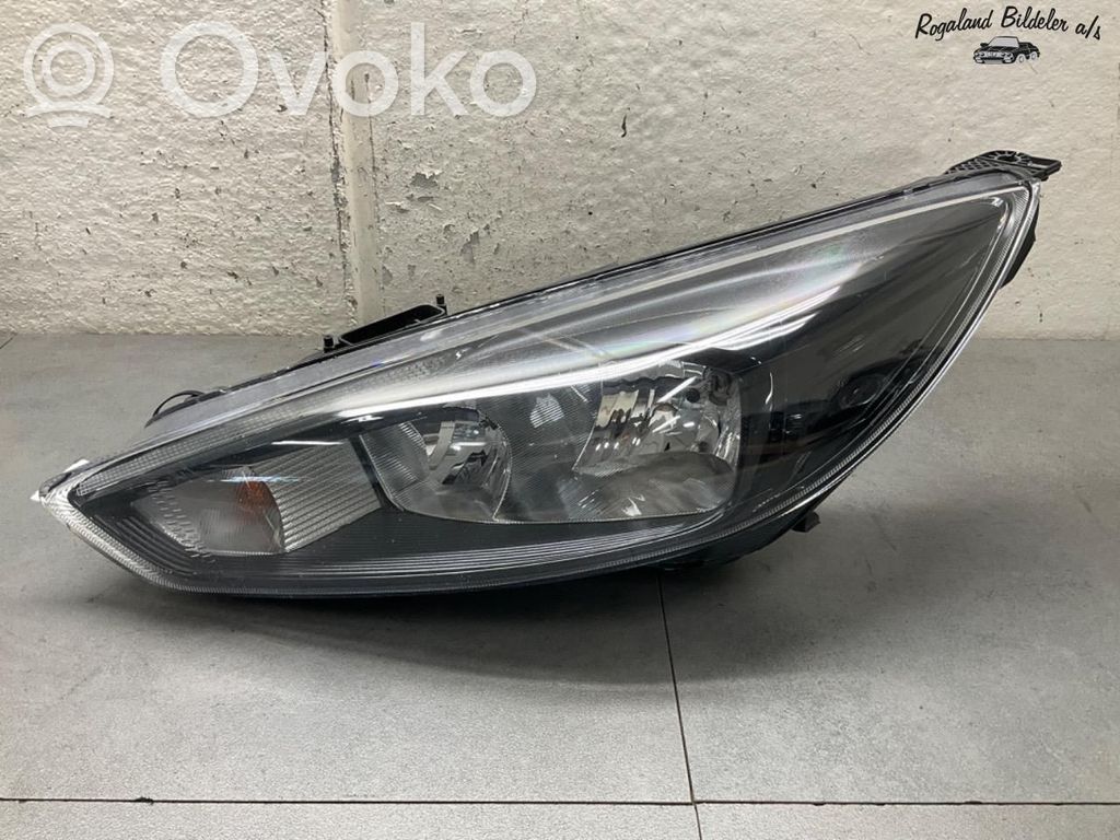Ford Focus Headlight/headlamp 