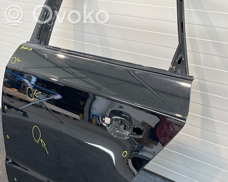 Puerta trasera   8V4833051E,8V4833051B,8V4833051B,8V4833051B,8V4833051E