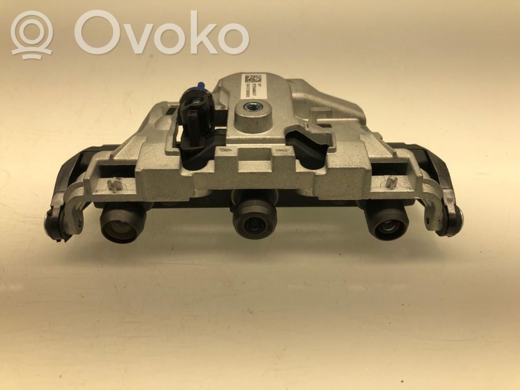 Tesla Model Y Windshield/windscreen camera 