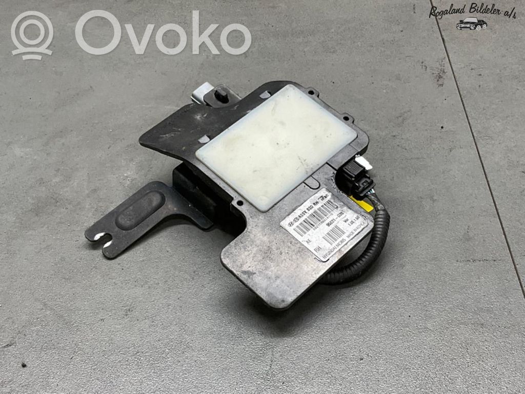 Sensor de radar Distronic   95821G2000,95821G2000,95821G2000