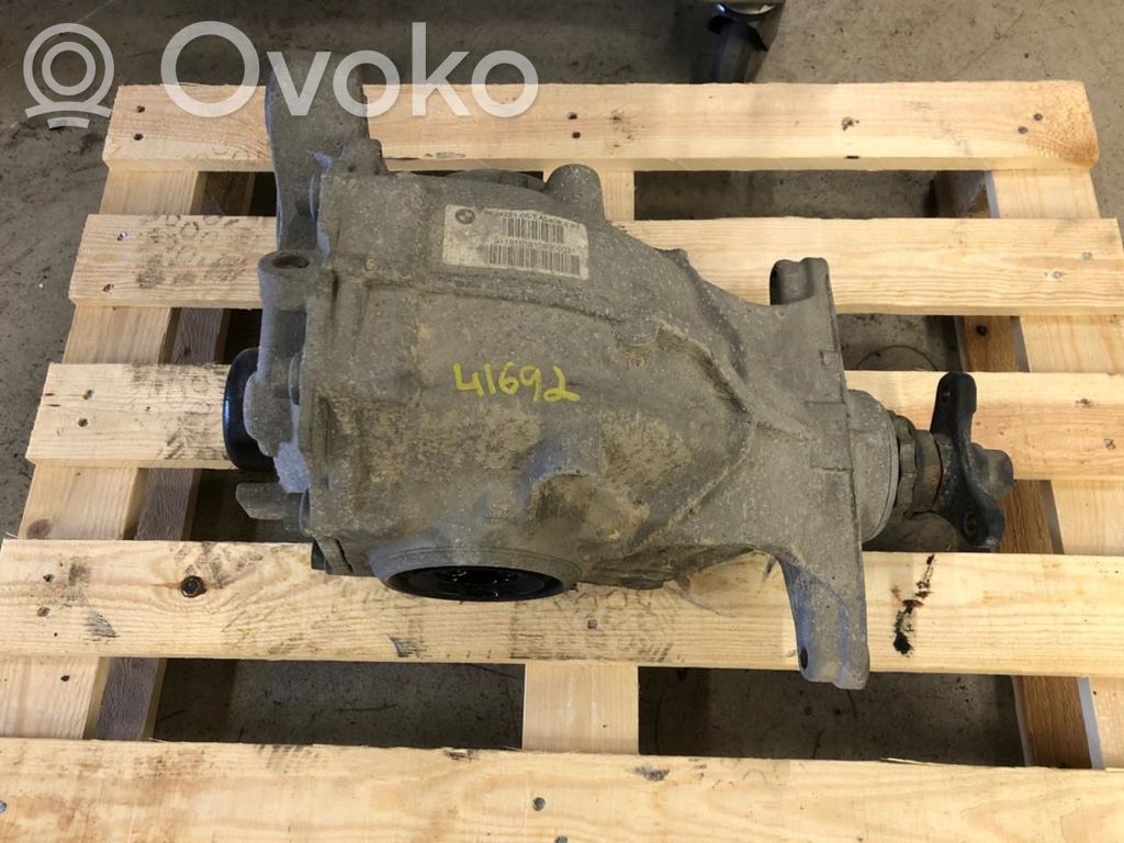 BMW 5 G30 G31 G38 Trave dell'asse posteriore