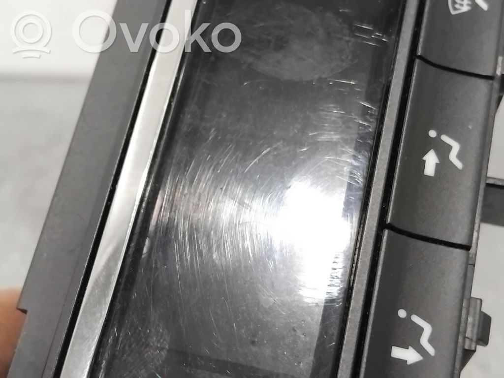 Ford Focus Climate control/heater control trim 