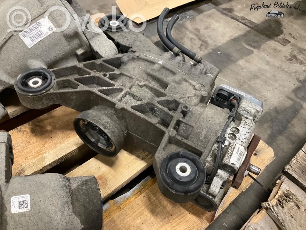 Audi A3 S3 8P Trave dell'asse posteriore 
