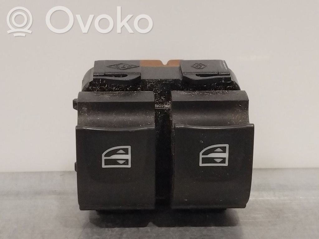 Interruptor del elevalunas eléctrico   254111342R,254111342R,254111342R,254111342R