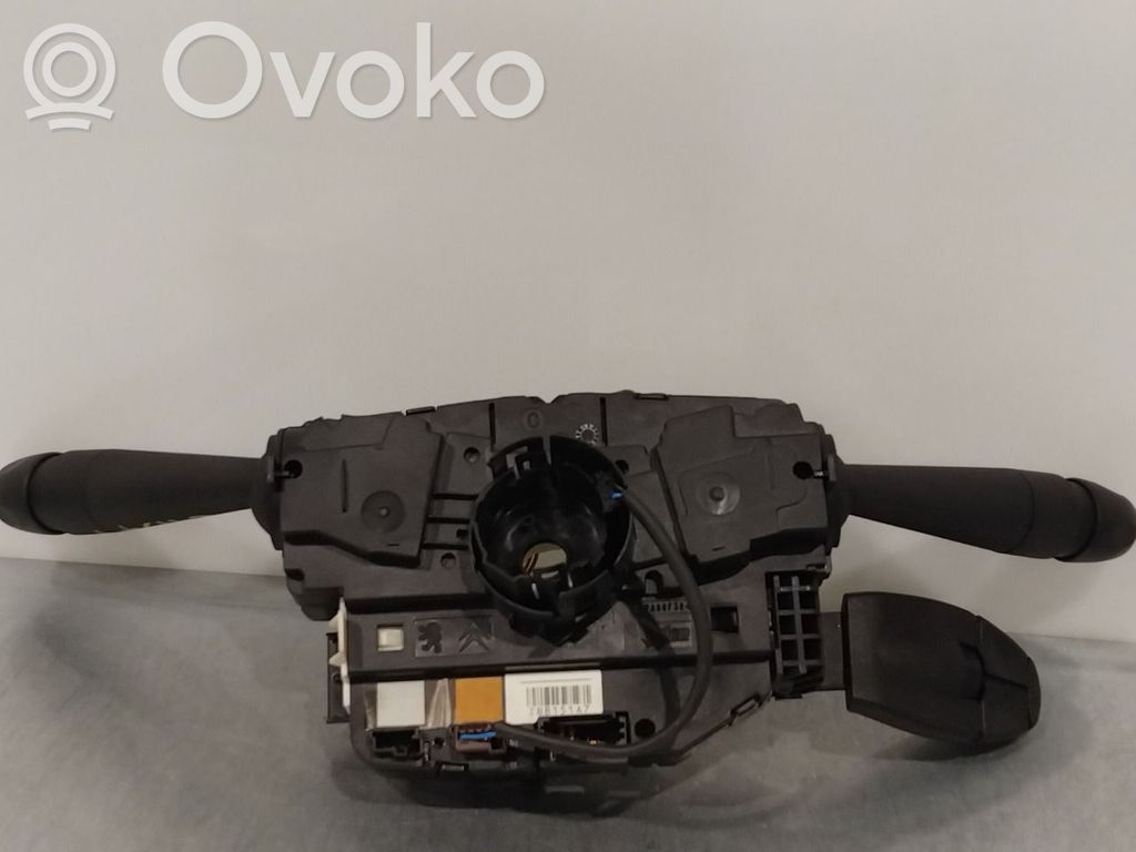 Peugeot 2008 I Interrupteur / bouton multifonctionnel 