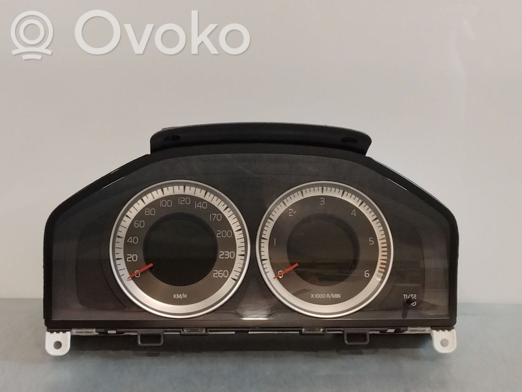 Volvo XC70 Vitezometru (grup de instrumente) 