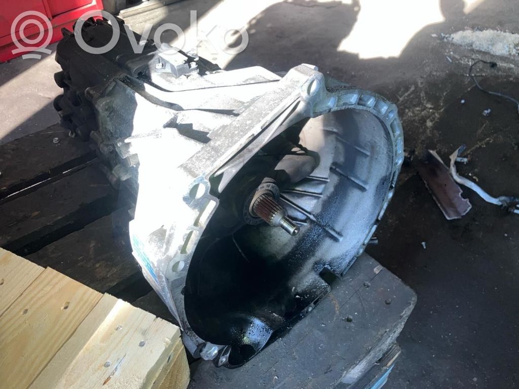 BMW 3 E90 E91 Manual 6 speed gearbox 
