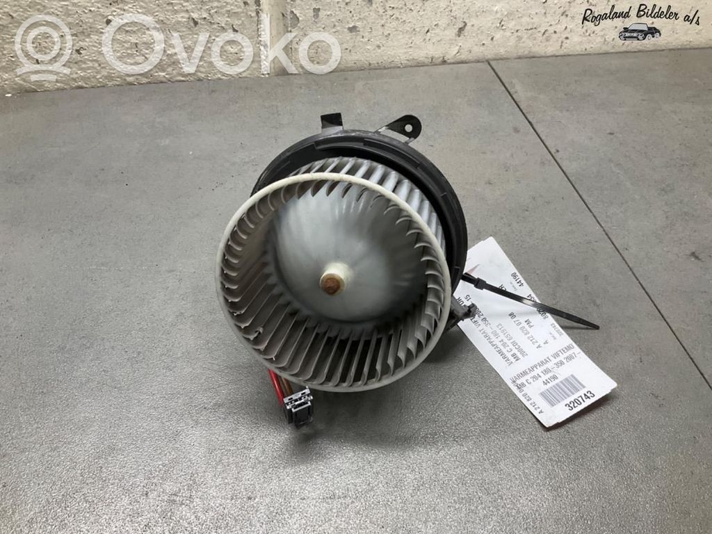 Mercedes-Benz C W204 Ventola riscaldamento/ventilatore abitacolo 