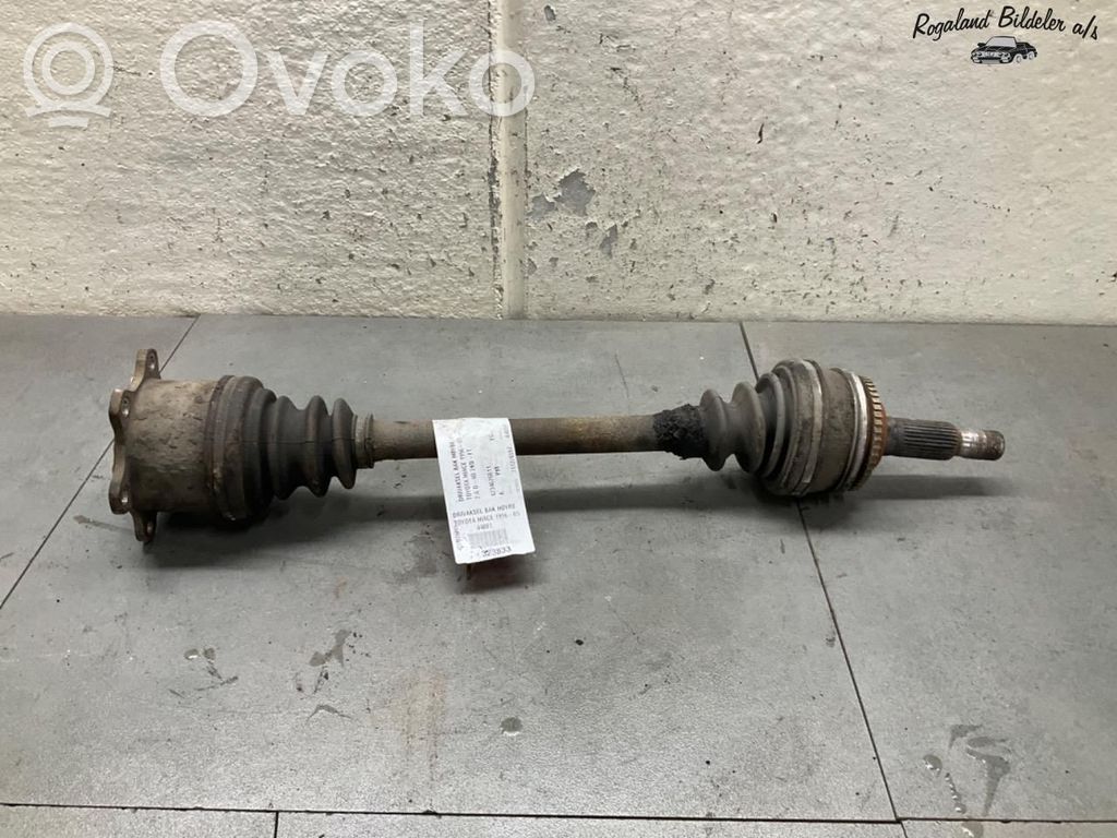 Toyota Hiace (H100) Arbre d'entraînement arrière