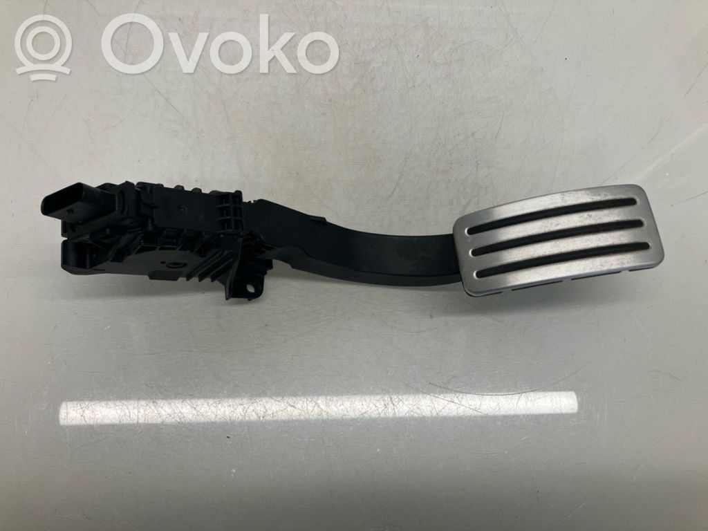 Tesla Model Y Kaasupoljin 