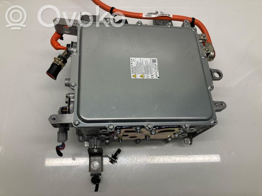 Mitsubishi Outlander Încărcător baterie (opțional) 