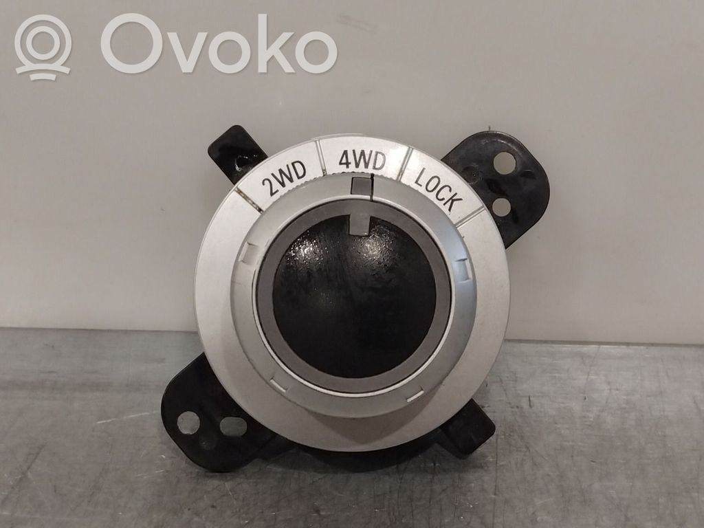 Mitsubishi Outlander Other switches/knobs/shifts 