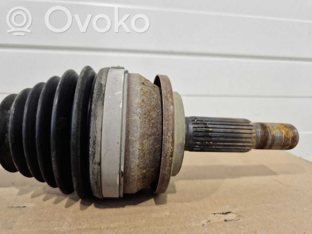 Toyota Avensis T270 Arbre d'entraînement avant