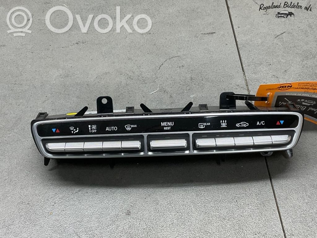 Mercedes-Benz C W205 Console centrale, commande chauffage/clim