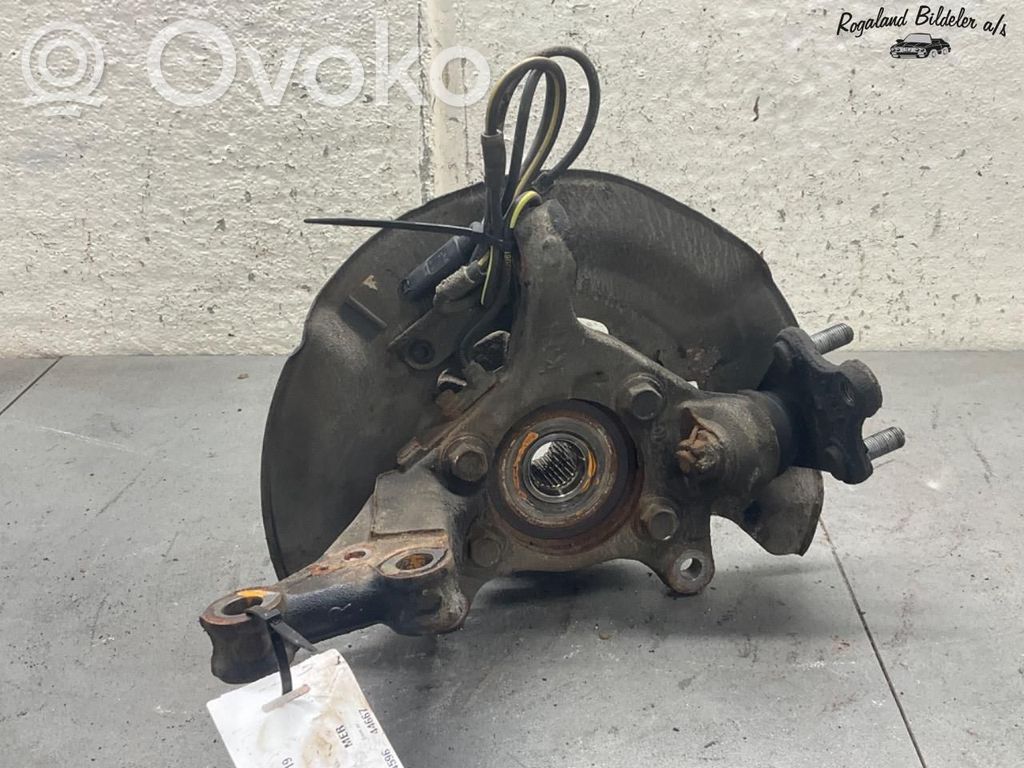 Toyota Auris E180 Fuso a snodo con mozzo ruota anteriore