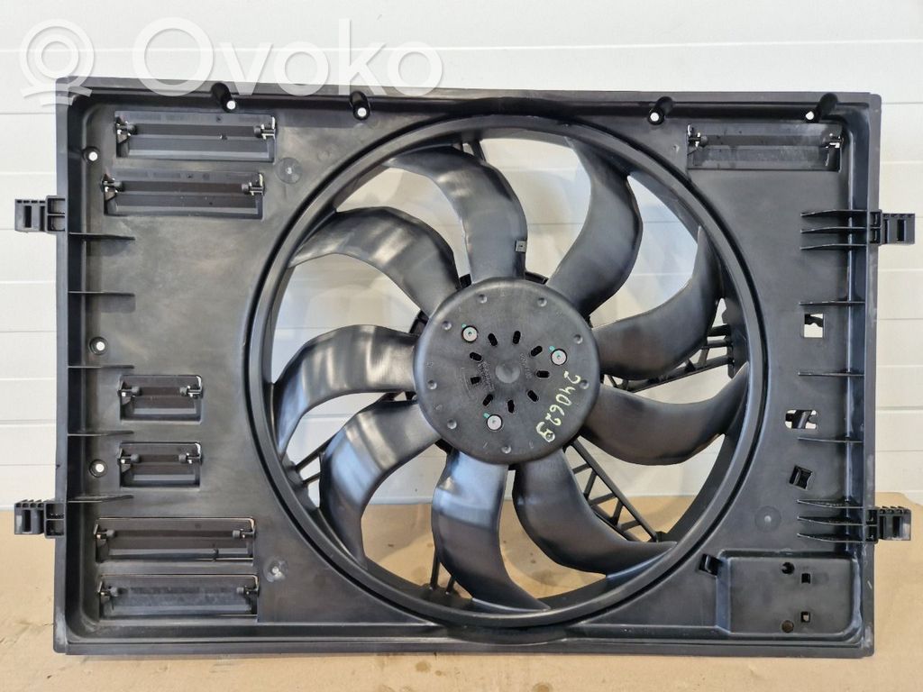 Volkswagen PASSAT B8 Convogliatore ventilatore raffreddamento del radiatore 