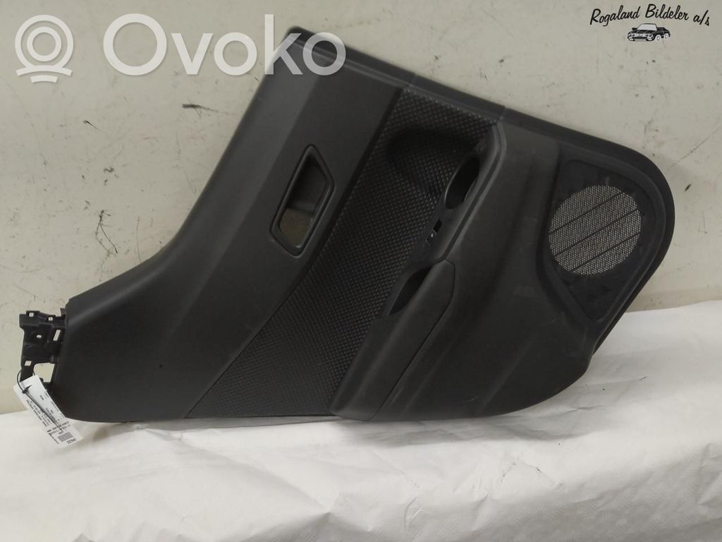 Toyota C-HR I Rivestimento del pannello della portiera anteriore 