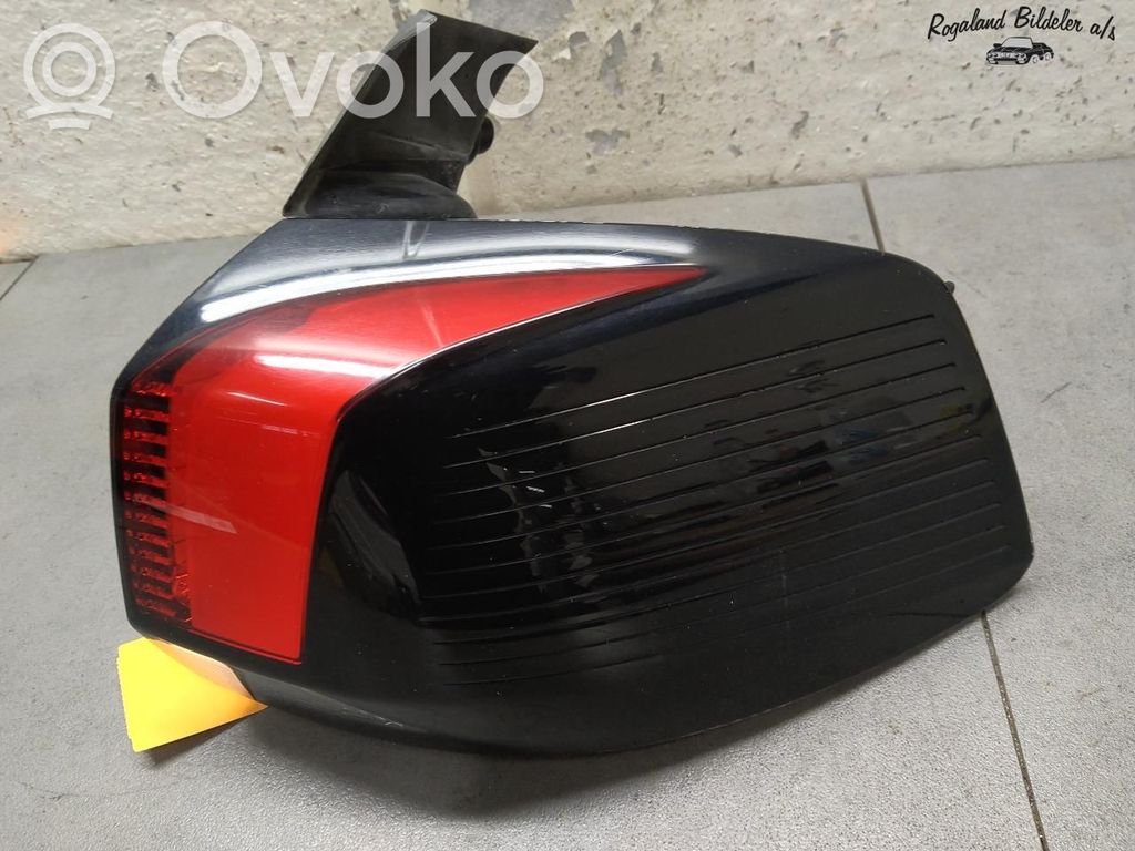 Peugeot 5008 II Lampa tylna 