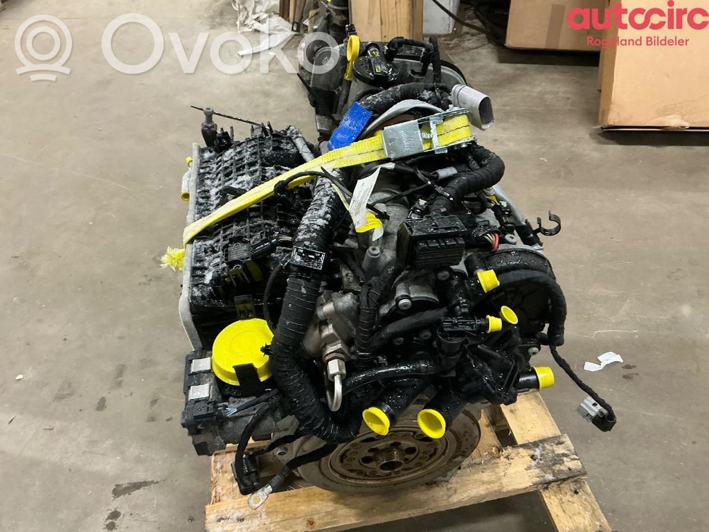 Motor   04E100099AX,04E100099A,04E100099A,04E100099A,04E100099AX,CUKB