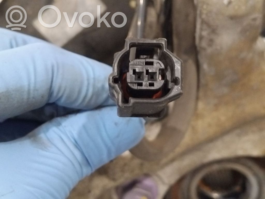 Toyota RAV 4 (XA50) Zwrotnica koła przedniego 