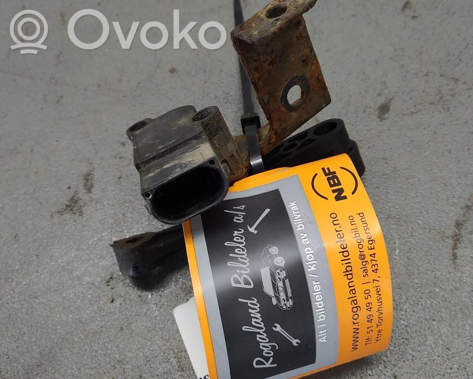 Land Rover Discovery Sport Czujnik poziomu zawieszenia pneumatycznego osi przedniej 