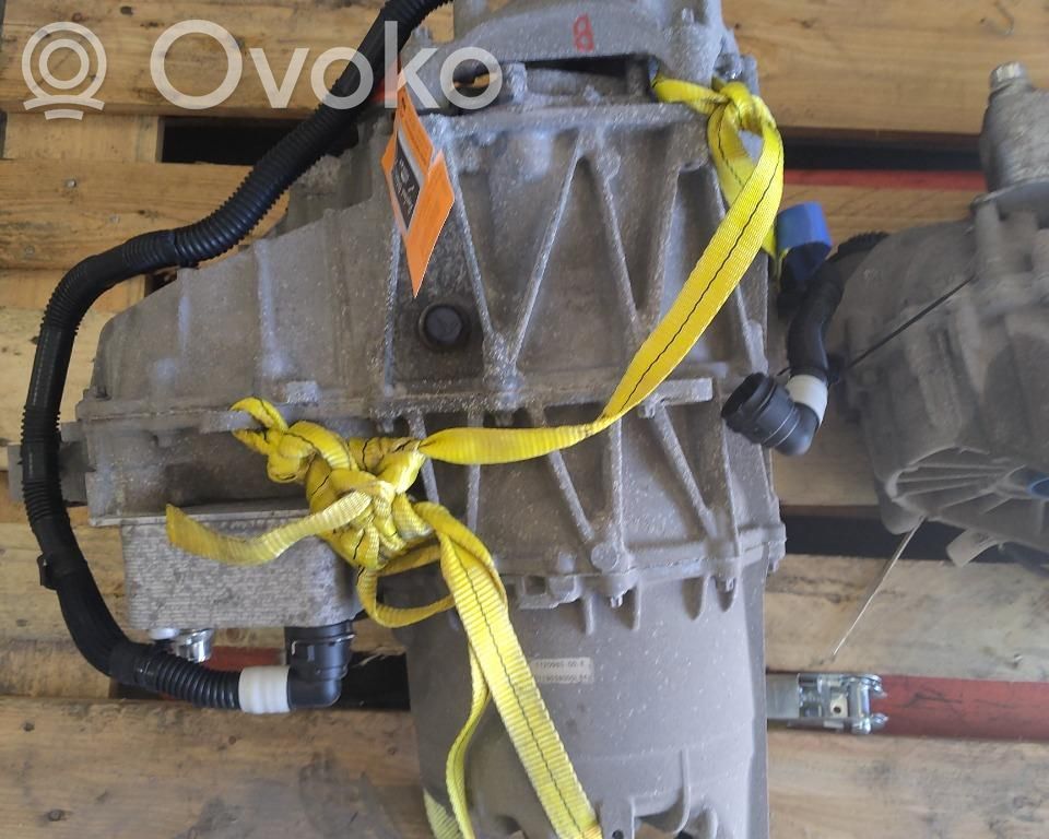 Tesla Model 3 Silnik elektryczny samochodu 