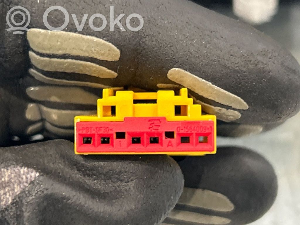 Volvo V70 Comutator/buton multifuncțional 